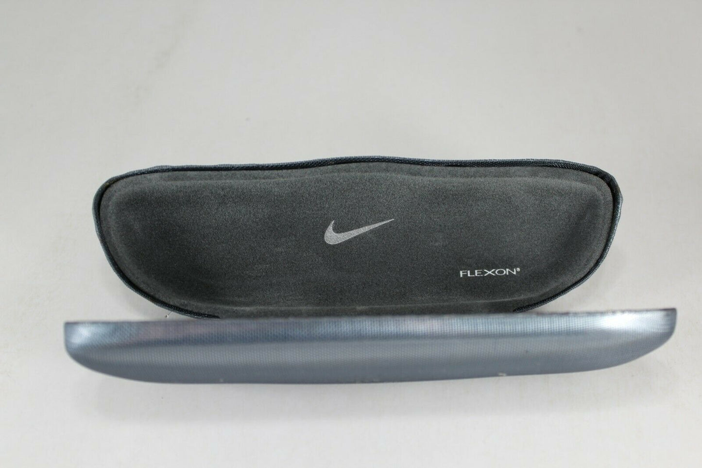 Nike NIKE-5546-001-47 47mm