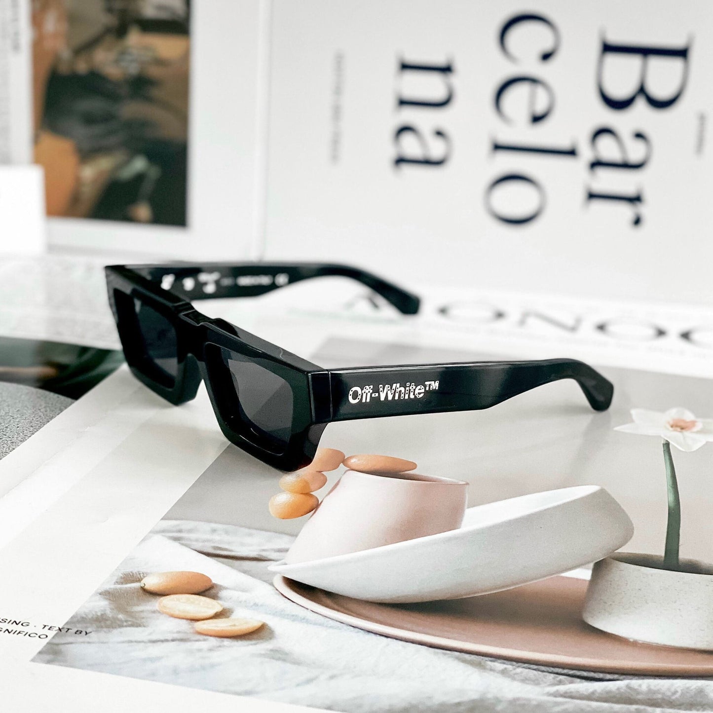 Off-White MANCHESTER BLACK DARK GREY 54mm