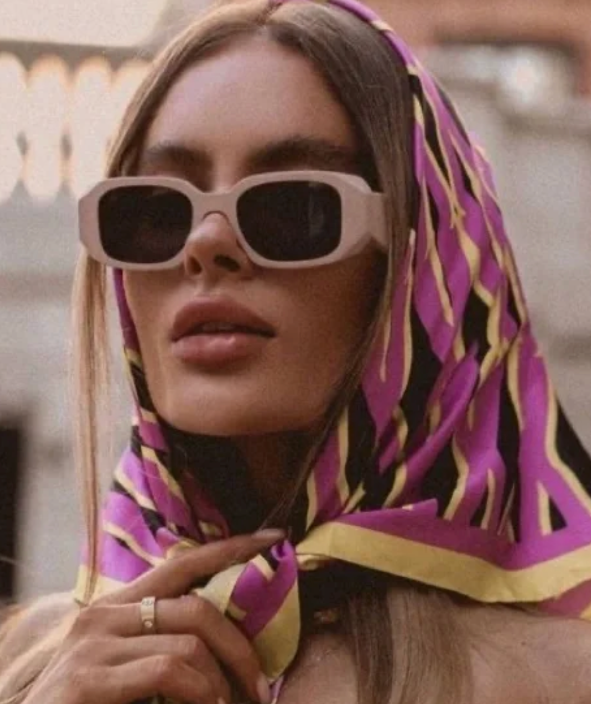 Prada PR17WS-VYJ6X1-49 49mm