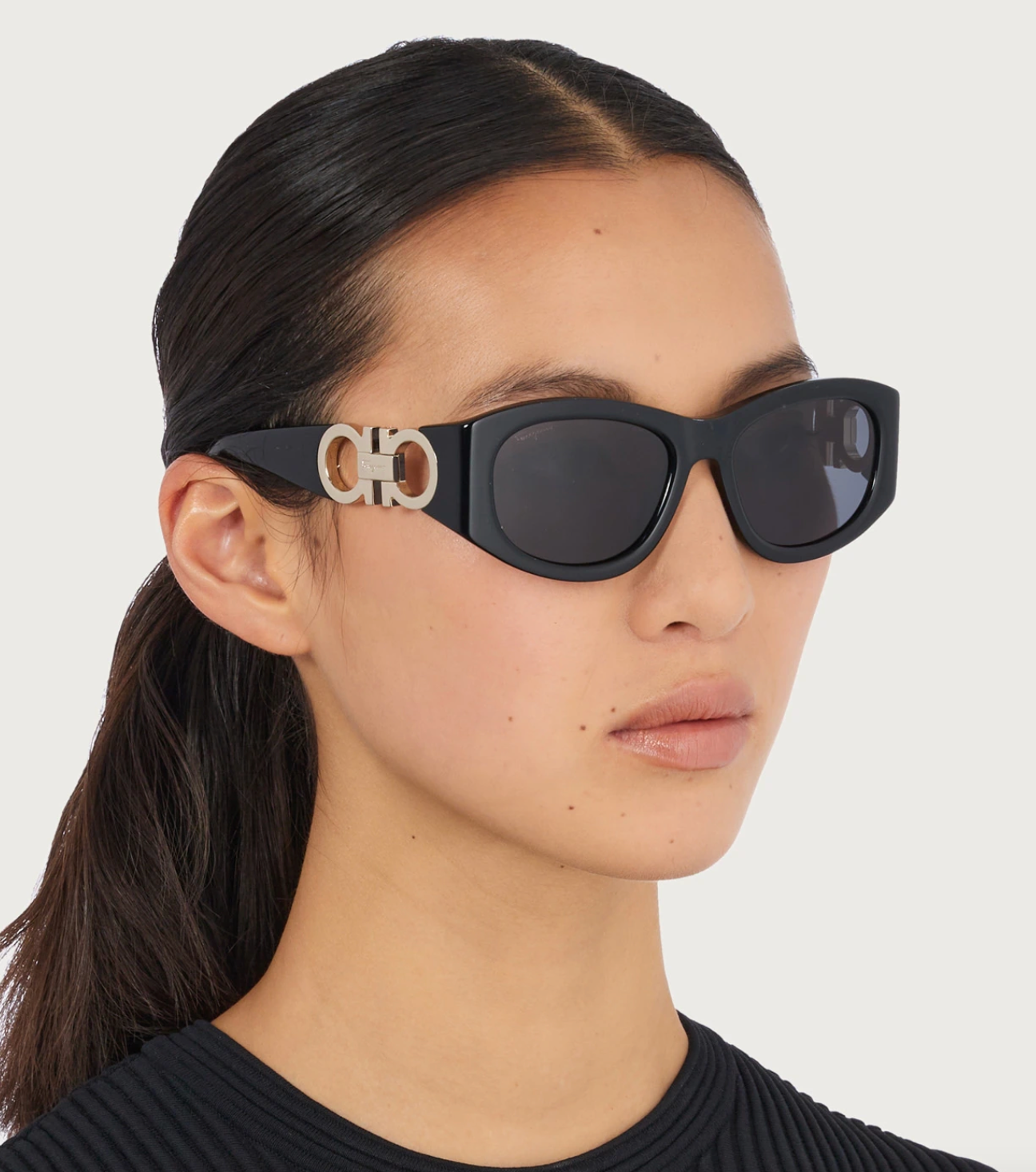 Salvatore Ferragamo SF1082S-001-5319 53mm