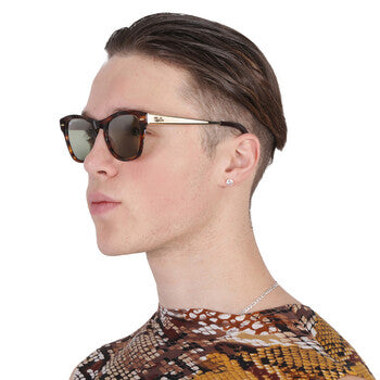 Ray-Ban