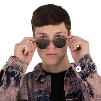 Ray-Ban