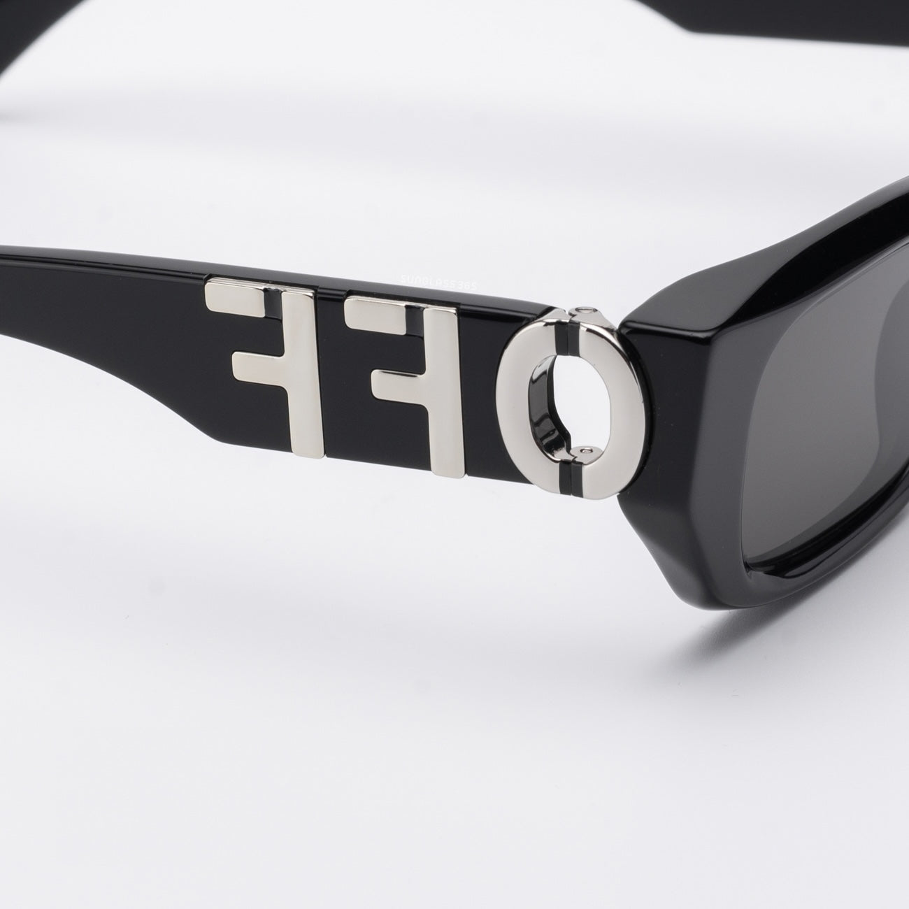 Off-White Fillmore OERI124S24PLA0011007 49mm